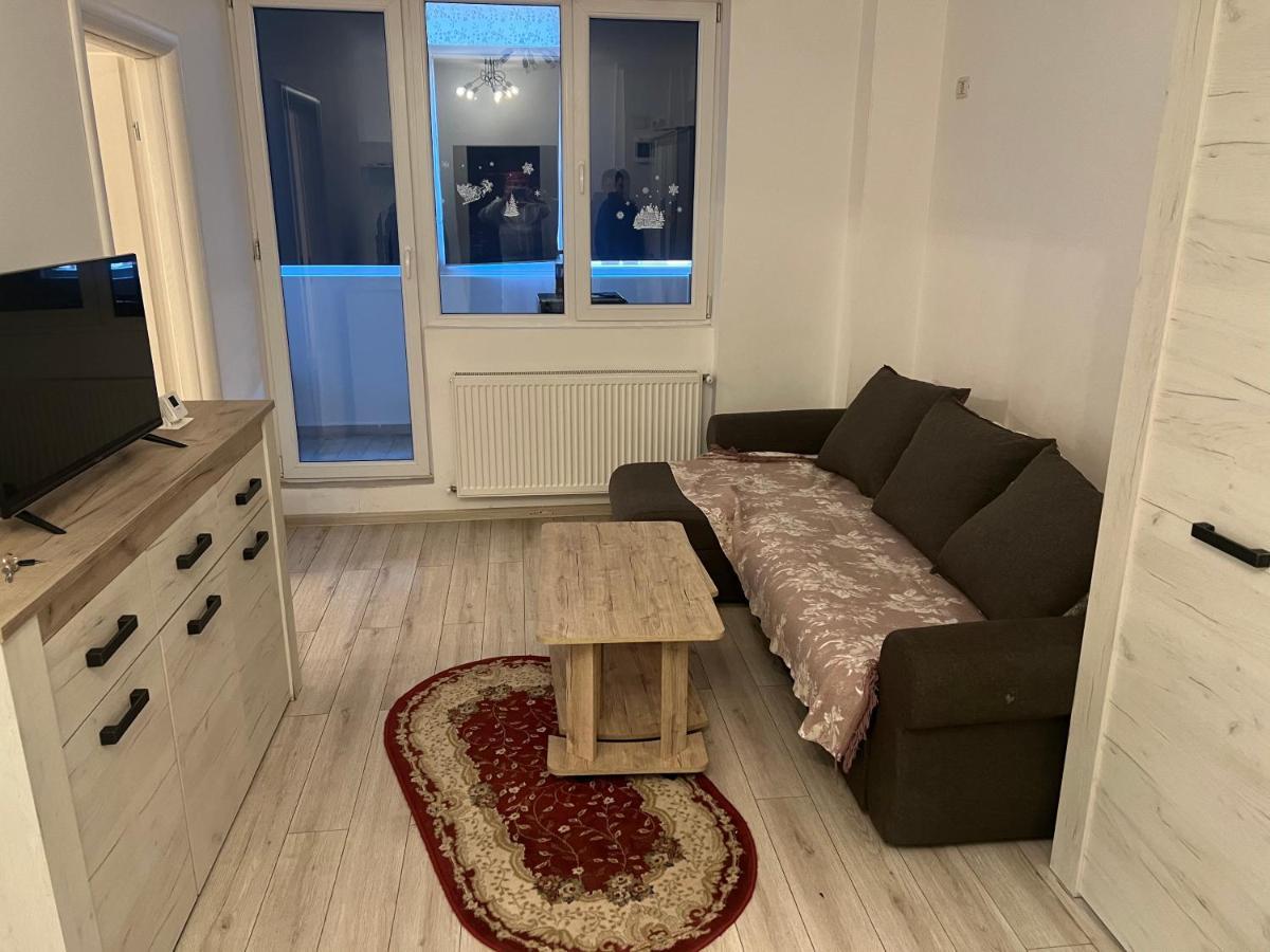 Apartament Militari Residence Roşu Zewnętrze zdjęcie